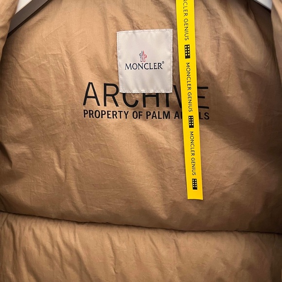 Moncler Palm Angels Yountville Short Down Jacket - Picture 8 of 10